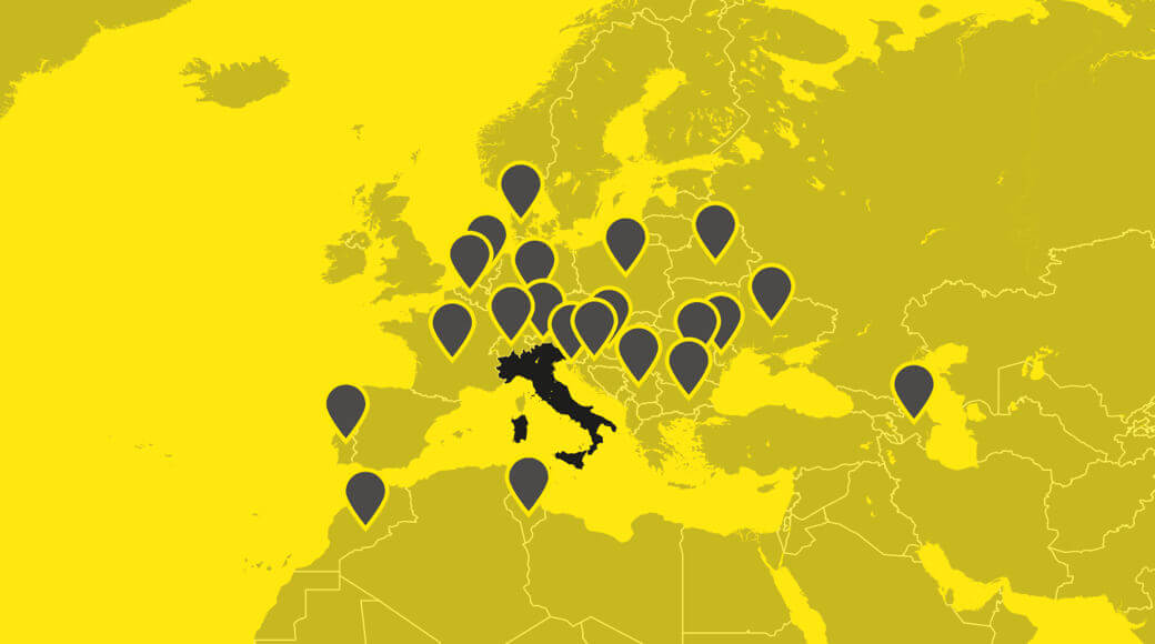 Euromacchine 2001. Map of Europe with company locations highlighted.